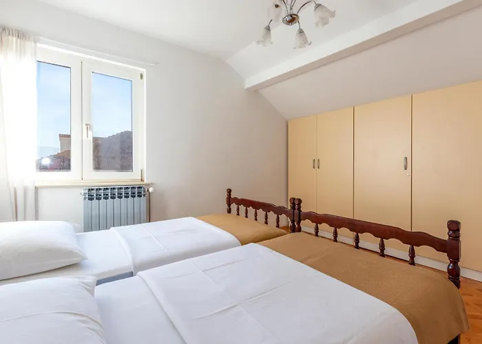 Don Petra Katunarica Vi Appartamento