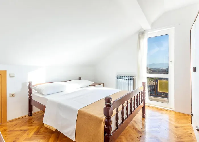 Appartamento Don Petra Katunarica Vi *